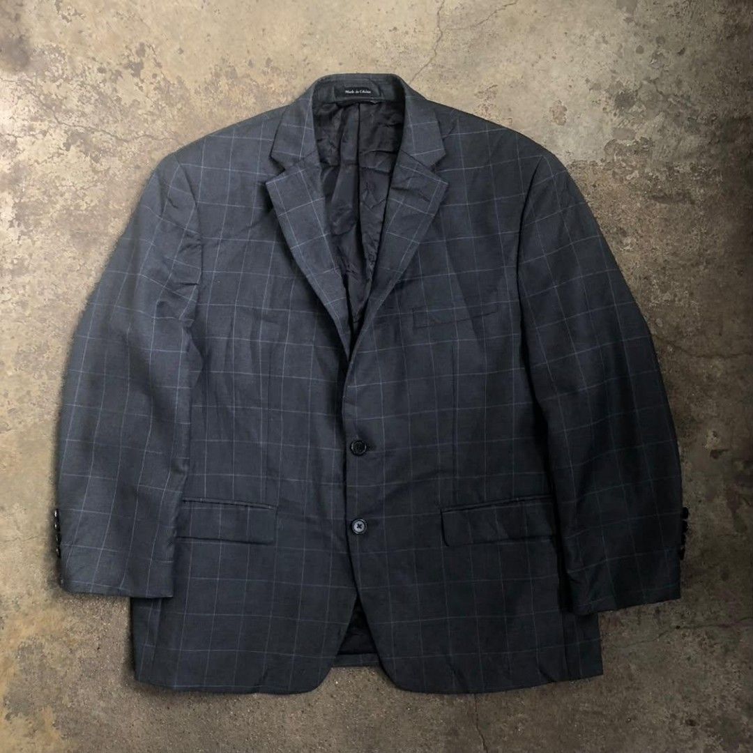 Lauren Ralph Lauren Coat (Category: Coats, Jackets and Outerwear) located in Taguig. Submitted by soyity (Listing ID 1461191944, Image 1). Description: 23 Width (Pit to Pit) 29 Length No Flaws 1500.