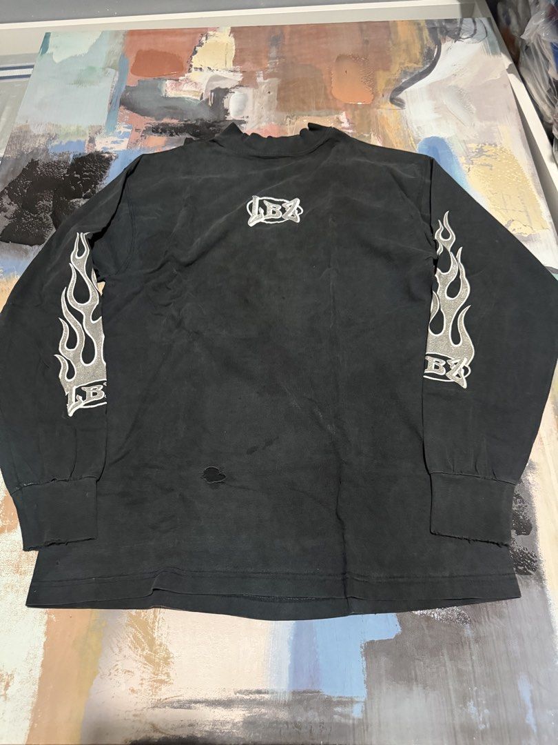 LBZ long sleeves (Category: Tshirts & Polo Shirts ) located in Las Pinas. Submitted by thrftmnl. (Listing ID 1461227220, Image 1). Description: LBZ long sleeves Size: Large Dimes Width: 20.5 Length: 30 Issue: signs of usage.