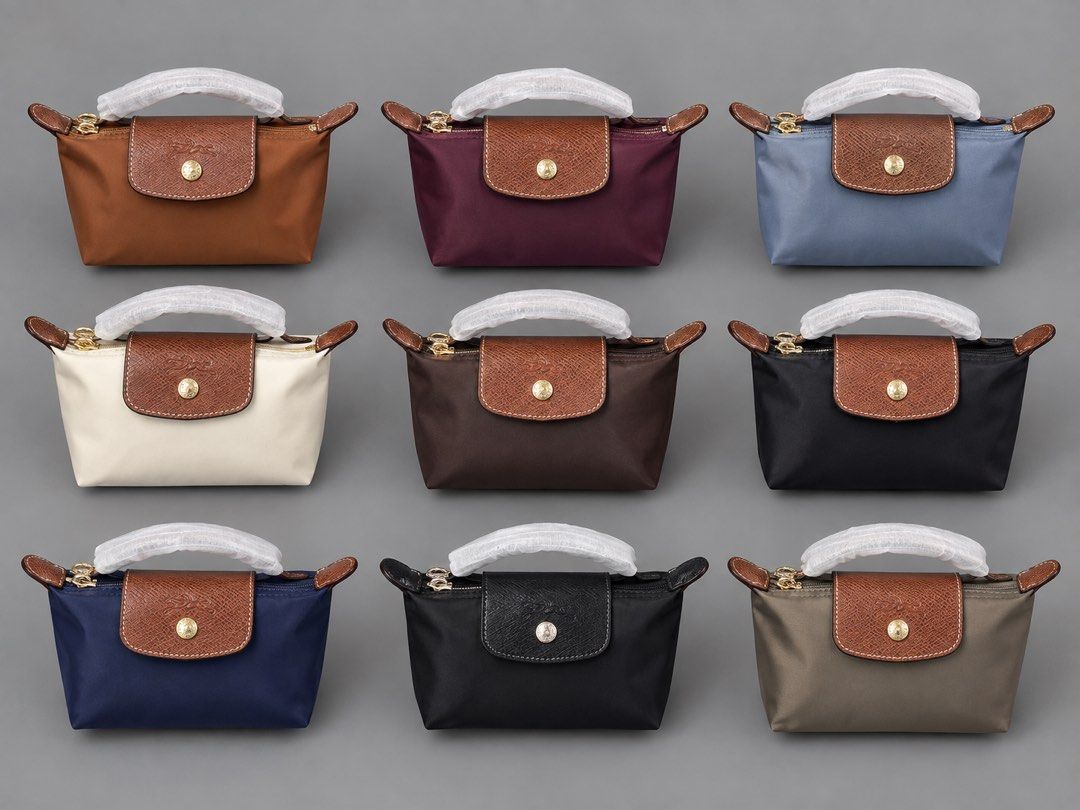 LC Mini (Category: Cross-body Bags) located in Binan City. Submitted by pinkykeenshop (Listing ID 1461211594, Image 1). Description: .