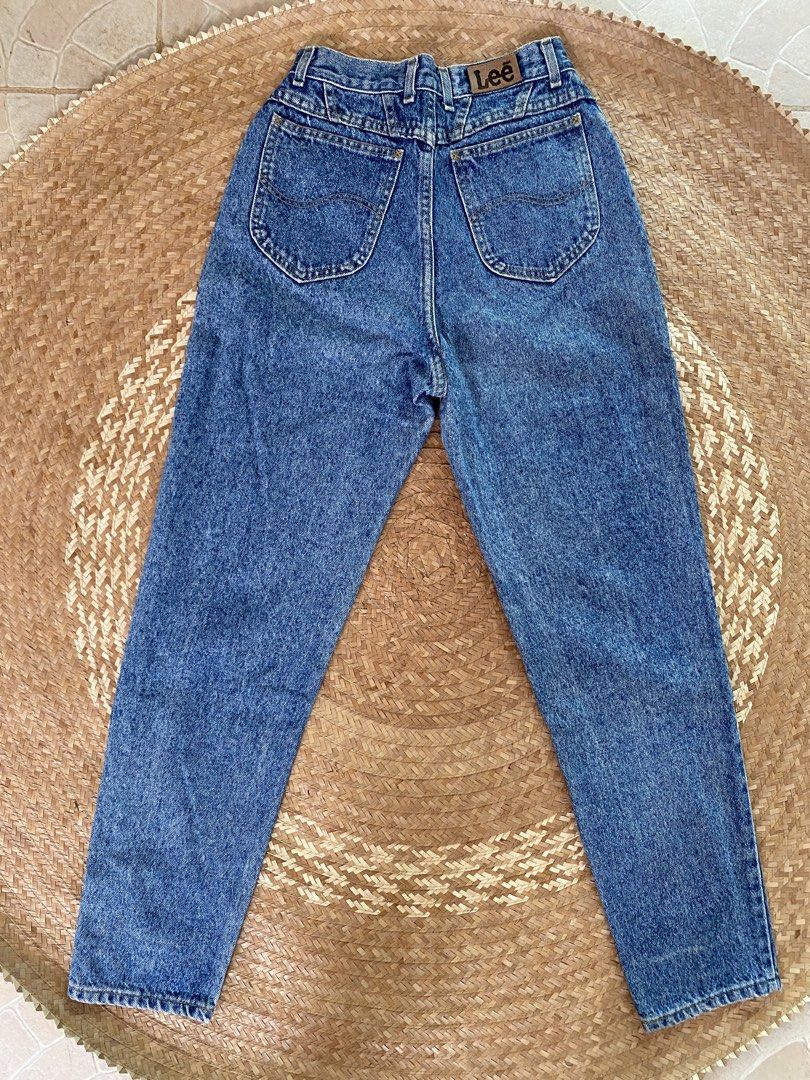 Lee Mom Jeans (Category: Jeans) located in Legazpi City. Submitted by inviteonly (Listing ID 1461125547, Image 2). Description: — this is a late 80’s mom jeans with a high-rise and relaxed leg that tapers to the leg opening — left hand twill denim — meant for 27 1/2 x 31 measurement (5’7”—5’8” in height — 25 1/2” waistband on tape — 30” inseam on tape — 42” outseam and waistband on tape — 5 1/2” leg opening — copper-zip fly — scoop front/pockets 