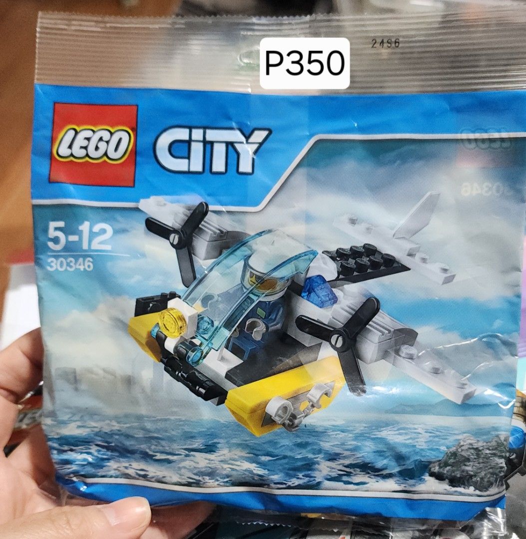 LEGO Polybag Sets - Marvel, DC, Batman, City, Galaxy Squad (Category: Lego & Building Sets) located in Pasig City. Submitted by cherry_blossoms93 (Listing ID 1461322966, Image 2). Description: - Brand new, sealed LEGO polybag sets. - Authentic.