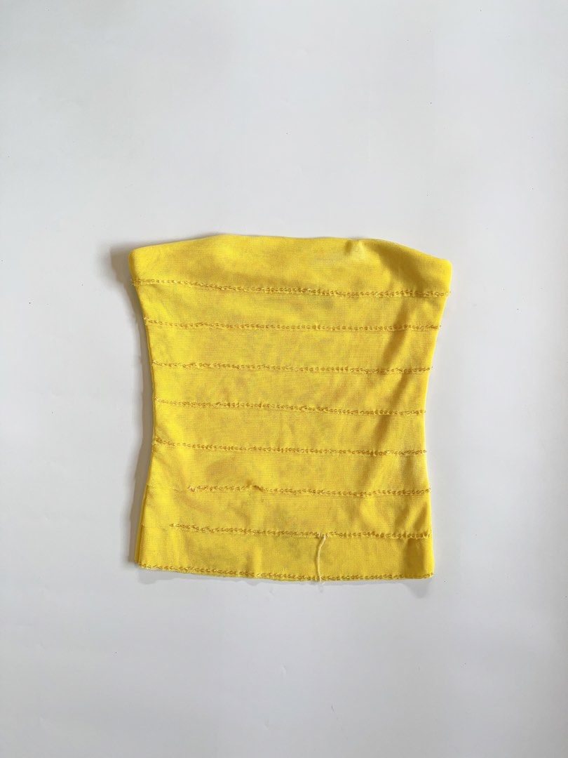 Lemon Yellow Fitted Beaded Bandeau Top (Category: Others Tops) located in Lianga. Submitted by preyala (Listing ID 1461256657, Image 1). Description: Lemon Yellow Fitted Beaded Bandeau Top Bust: 28-31 Length: 15 -Slight discoloration Mine 250 Grab 280 Grabbing ends at 10:00 PM (today).