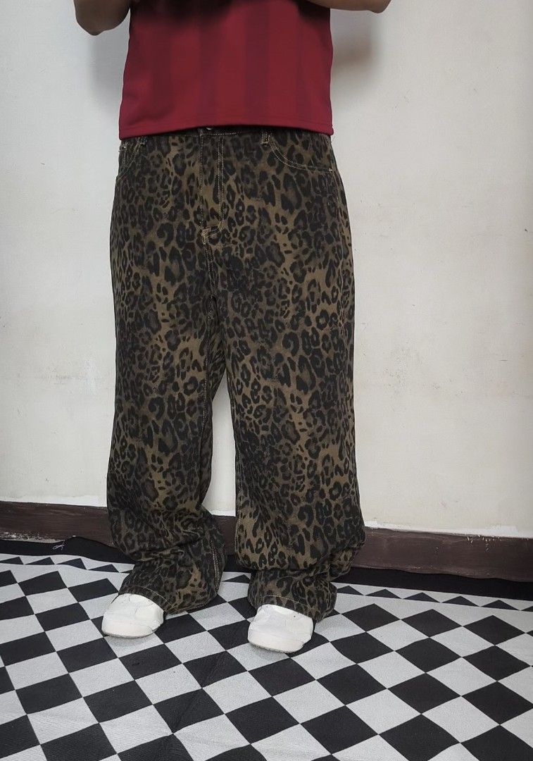 Leopard Print Wide Leg Jeans (Category: Jeans) located in Manila. Submitted by chaddiee (Listing ID 1461217677, Image 1). Description: length 43 inch ‎leg opening 12 inch ‎waist 37-38 inch never been used.