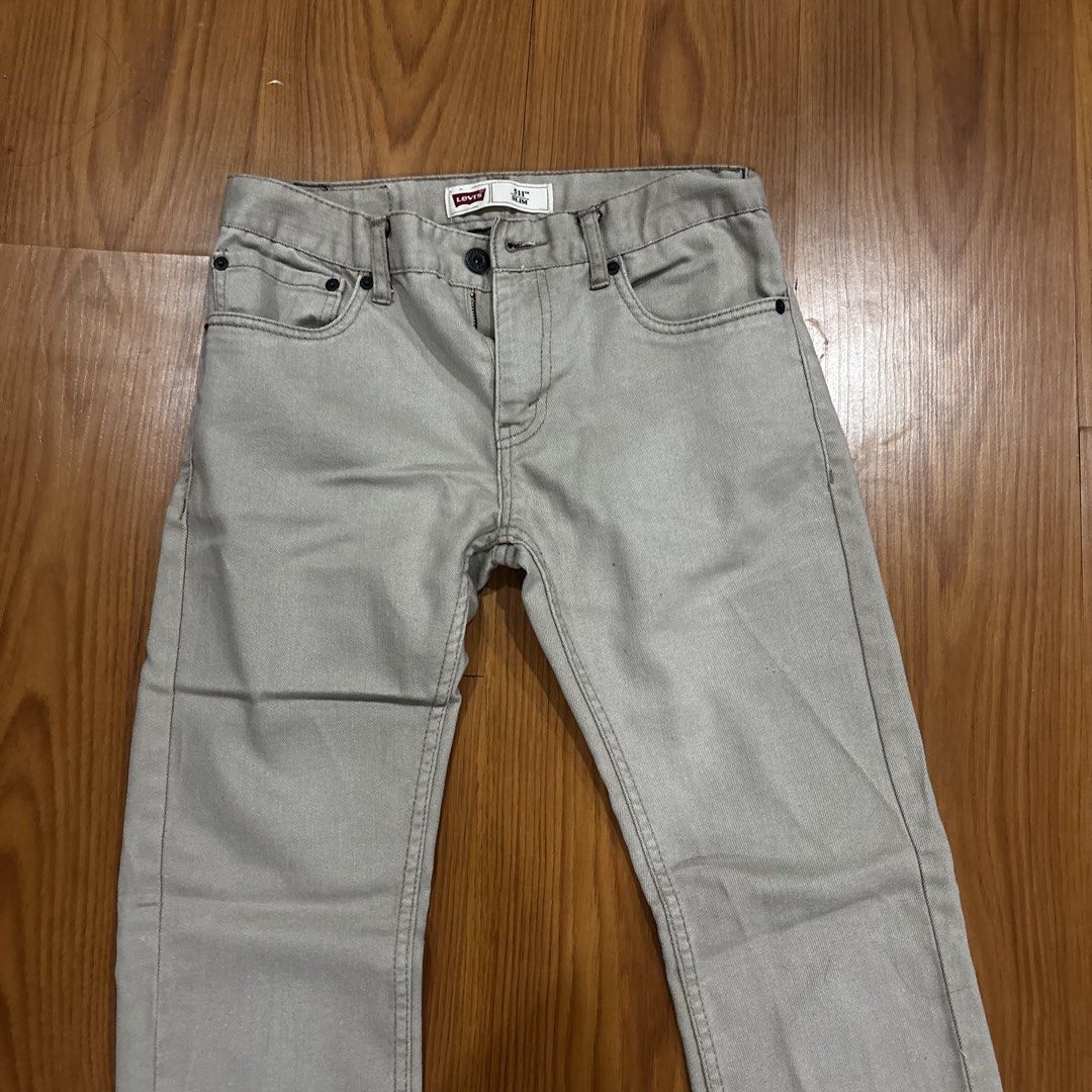 Levi's 511 Slim Fit Jeans - (Category: Jeans) located in Quezon City. Submitted by murafindsph (Listing ID 1461297605, Image 2). Description: - Levi's 511 Slim Fit Jeans - Closure: Button and zip - Ideal for: Everyday wear - Versatility: Easily pairs with various tops.