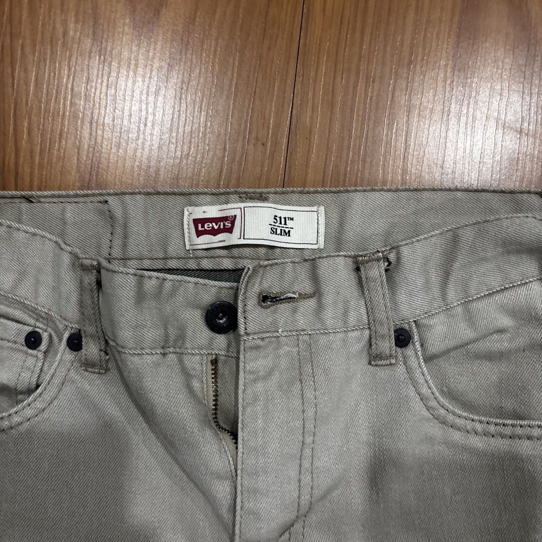 Levi's 511 Slim Fit Jeans - (Category: Jeans) located in Quezon City. Submitted by murafindsph (Listing ID 1461297605, Image 3). Description: - Levi's 511 Slim Fit Jeans - Closure: Button and zip - Ideal for: Everyday wear - Versatility: Easily pairs with various tops.