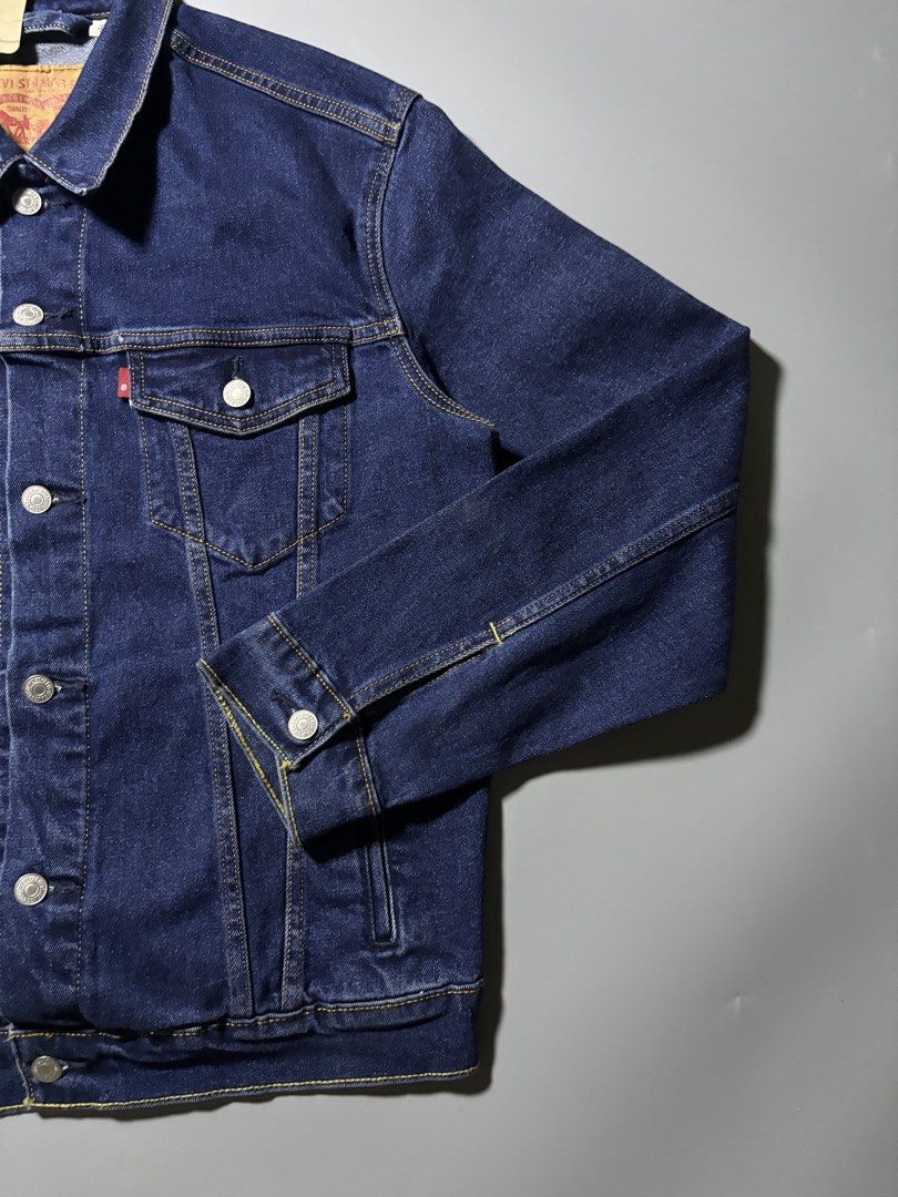 Levis denim trucker jacket brand new (Category: Coats, Jackets and Outerwear) located in Manila. Submitted by austinace04 (Listing ID 1461148474, Image 3). Description: - BRAND NEW WITH HANG TA - SIZE M ON TAG - MADE IM VIETNAM - 22.5 x 26 - NO ISSUE.