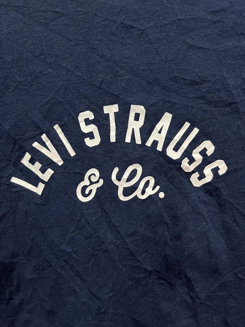 Levi's Strauss & Co. Crop Ringer Tee Navy Blue (Category: Others Tops) located in Sindangan. Submitted by waterbop (Listing ID 1461249695, Image 2). Description: Levi's Strauss & Co. Crop Ringer Tee Navy Blue 850 + SF EXCELLENT CONDITION NO ISSUE COLOR RATE 10/10 PIT TO PIT: 17" LENGTH: 18" LOCATION MINDANAO.