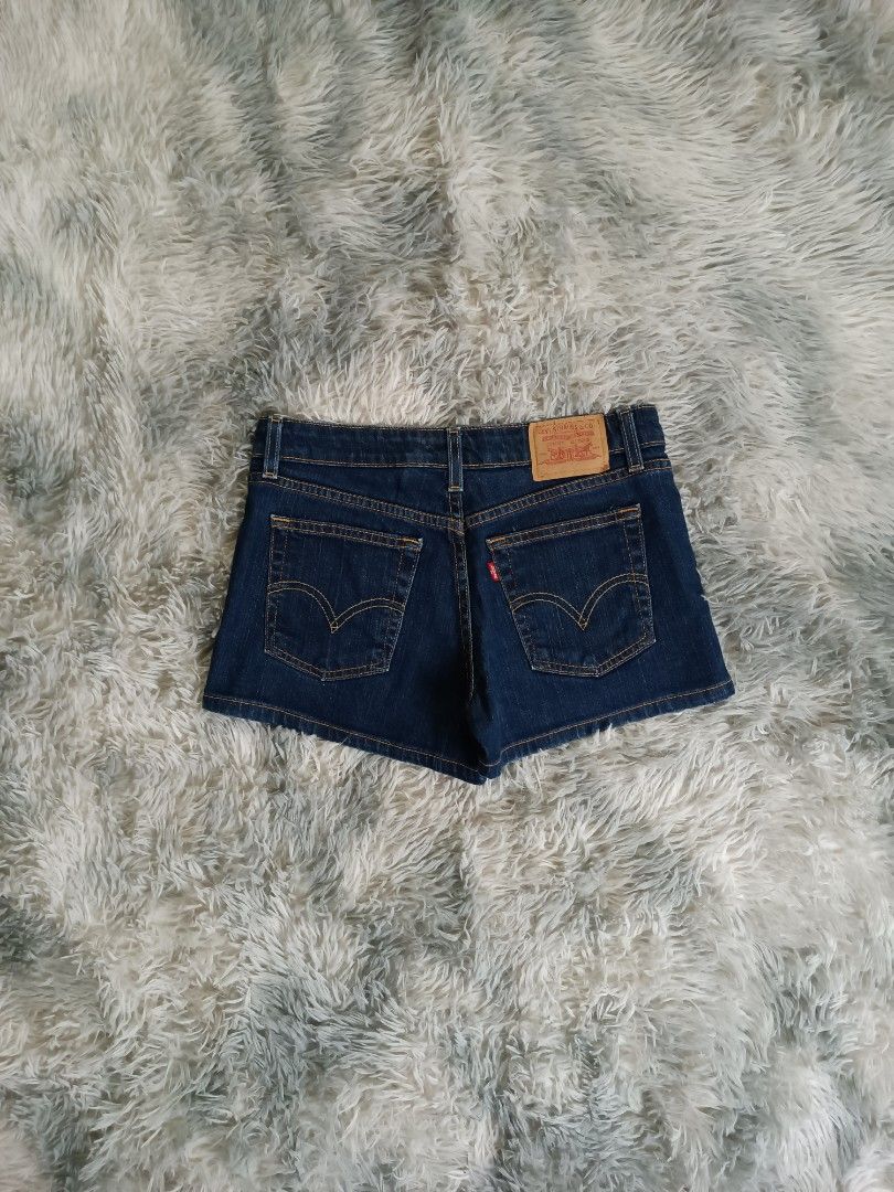 Levi's Super low Stretch Jorts (Category: Shorts) located in Mandaluyong City. Submitted by retro.199x (Listing ID 1461131216, Image 1). Description: SIZE 5 JR on tag Waist: 30 Length: 10.5 Leg Opening: 11.5 EXCELLENT CONDITION.