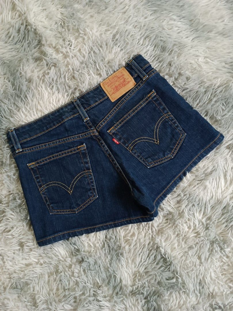 Levi's Super low Stretch Jorts (Category: Shorts) located in Mandaluyong City. Submitted by retro.199x (Listing ID 1461131216, Image 2). Description: SIZE 5 JR on tag Waist: 30 Length: 10.5 Leg Opening: 11.5 EXCELLENT CONDITION.