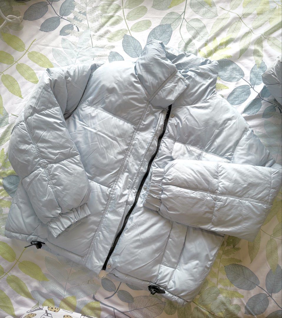 Light Blue Puffer Jacket winter autumn puffer (Category: Coats, Jackets and Outerwear) located in Cainta. Submitted by coatclosetph (Listing ID 1460038759, Image 2). Description: - Super cute light blue cropped puffer jacket - High collar with zip closure - Button details on sleeves - Perfect for cooler weather - Easy to style -Large size Cainta loc.