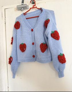 (Category: ) located in . Submitted by cutexoxoshop (Listing ID 1461312381, Image 1). Description: .