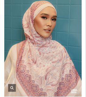 (Category: ) located in . Submitted by hngggg (Listing ID 1461234626, Image 1). Description: .