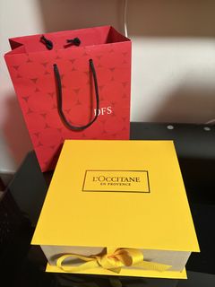（分類：）位於 。 由 dolapx 提交（商品編號 1461116576，圖片 1）。簡介： 。