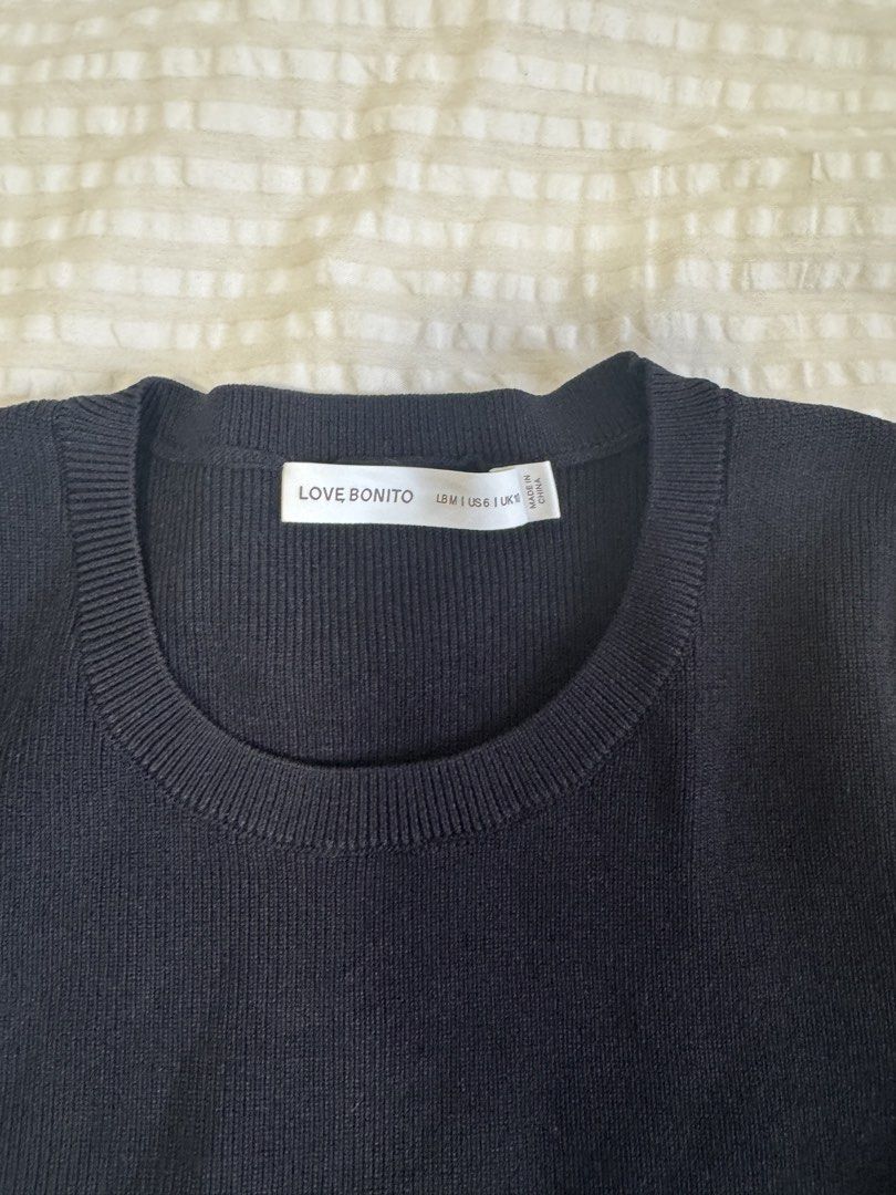 Love Bonito (Category: Blouses) located in Manila. Submitted by supermommm (Listing ID 1461228799, Image 3). Description: .