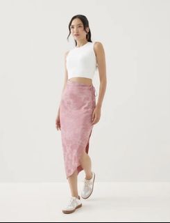 (Category: ) located in . Submitted by shopreloved (Listing ID 1461300942, Image 1). Description: .