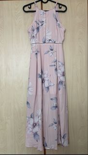 (Category: ) located in . Submitted by myexplodingwardrobe (Listing ID 1461181657, Image 1). Description: .