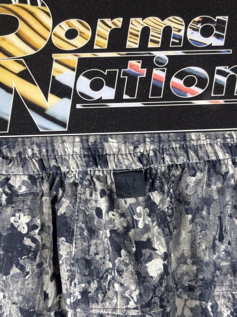 LULULEMON BOWLINE SHORT (WATER REPELLENT) (Category: Shorts) located in Cabuyao City. Submitted by pormanation-thrift-store (Listing ID 1461151375, Image 3). Description: LULULEMON BOWLINE SHORT (WATER REPELLENT) Condition: LIKE NEW Color rate: 10/10 Size: XL Dimes: 34-36”Wx19”L Issue: NONE❌ Price: 1500.