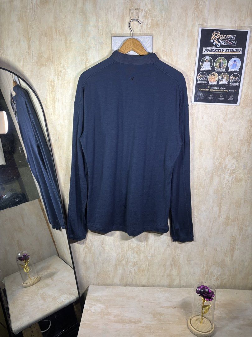 LULULEMON LONG SLEEVE POLO SHIRT (Category: Tshirts & Polo Shirts ) located in Cabuyao City. Submitted by pormanation-thrift-store (Listing ID 1461140983, Image 3). Description: LULULEMON LONG SLEEVE POLO SHIRT Condition: EXCELLENT Color rate: 9/10 Size: LARGE Dimes: 21”Wx29”L Issue: NONE‼️ Price: 1200.