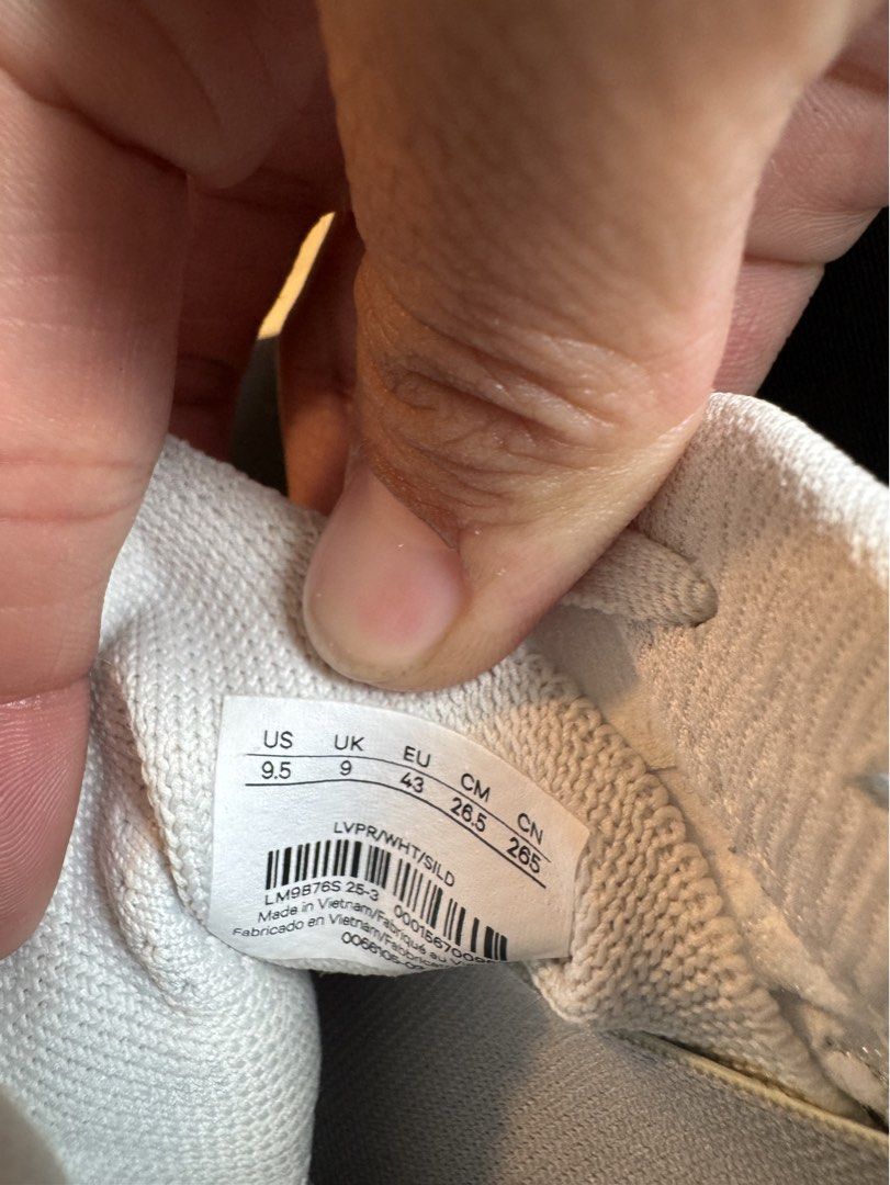 Lululemon Split Shift Running Shoes Mens (Category: Sneakers) located in Pasig City. Submitted by canadianlootstuts (Listing ID 1461125294, Image 2). Description: Like new condition. Personal shoes and only worn twice for walk. Downsizing shoes. Really comfortable for walk/running. Available this end of September. ✈️ Color: Light Vapor Colorway Size: 9 UK/ 9.5 US.