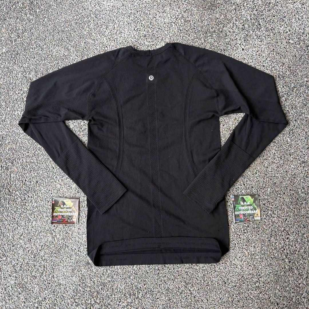 Lululemon Swiftly Tech Long Sleeve Crew Womens (Category: Activewear) located in Caloocan City. Submitted by rjlthrifts (Listing ID 1461323591, Image 1). Description: Lululemon Swiftly Tech Long Sleeve Crew Womens Stretchable Excellent Condition Color Rate 10/10 24.5 Length 15 Width No Issue. Price. 1,280 Loc. South Caloocan Courier. J&T And Flash Express.