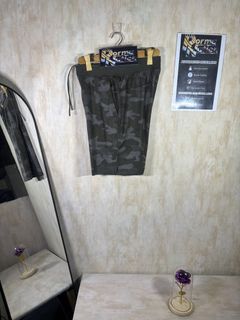 (Category: ) located in . Submitted by pormanation-thrift-store (Listing ID 1461153800, Image 1). Description: .