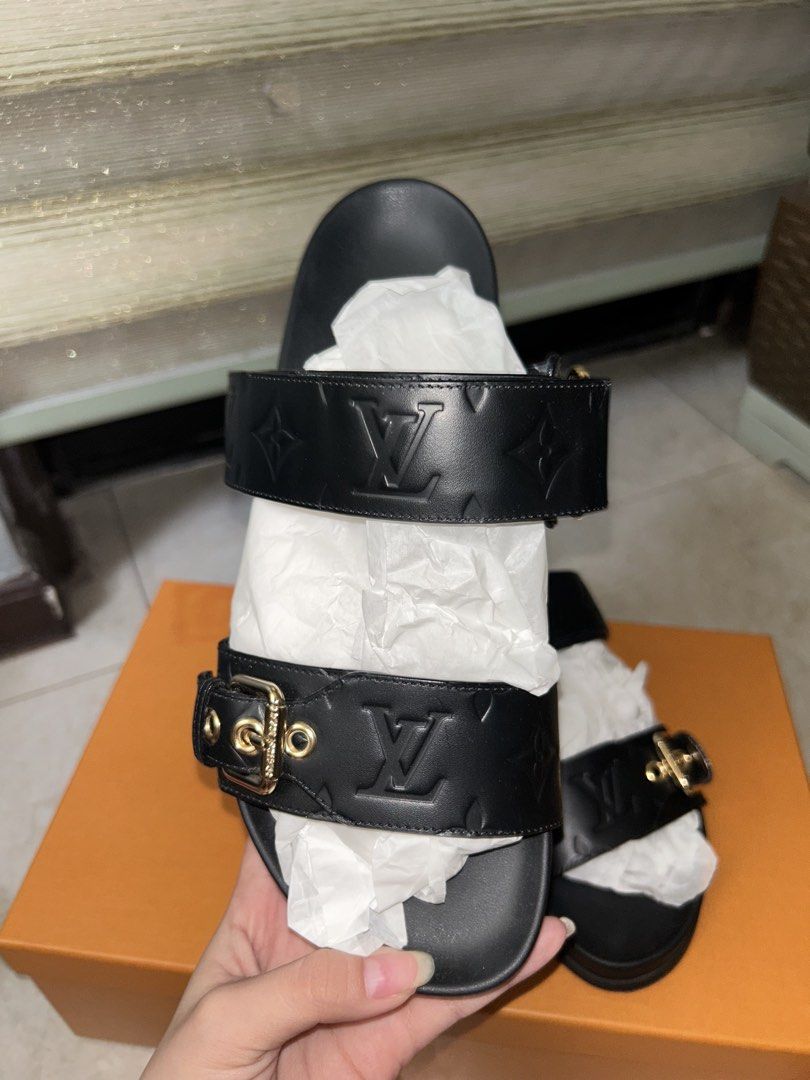 Louis Vuitton bom dia flat comfort mule (Category: Slippers and slides) located in Calamba. Submitted by zen_shasha (Listing ID 1461191467, Image 2). Description: selling my almost brand new authentic LV bom dia flat for 50,000 can offer discount for sure buyer SIZE- 37 ✅authentic ✅almost brand new ❌ lost the receipt (looking for it) ✅box w dustbag/lv paper bag STRICTLY PAYMENT FIRST‼️ MOP: gcash/gotyme/maya 🚚-jnt/lalamove/lbc 📍LAGUNA .