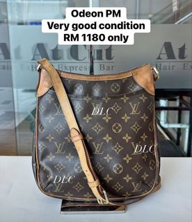 (Category: ) located in . Submitted by lux_closet_kl (Listing ID 1461127191, Image 1). Description: .
