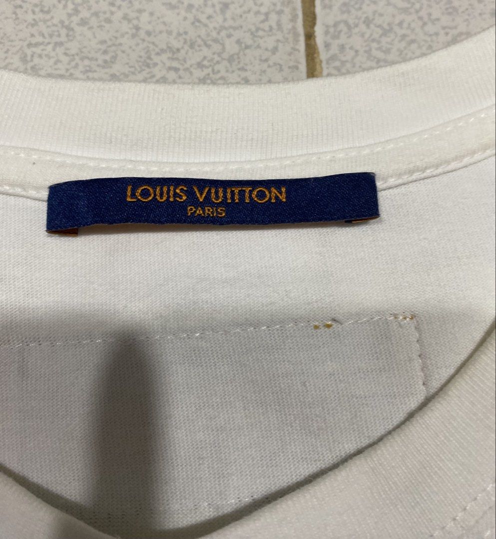 LV Tshirt (Category: Tshirts & Polo Shirts ) located in Mandaue City. Submitted by MJ_80 (Listing ID 1461173084, Image 2). Description: Mens LV Tshirt (off) Size XL Dimes: 23 X 30 See photos for measurements Color rate & Condition: 9.8/10 Price: 980.