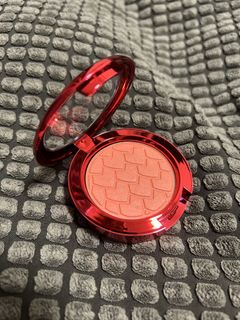 （分類：）位於 。 由 ulta__ 提交（商品編號 1461250047，圖片 1）。簡介： 。