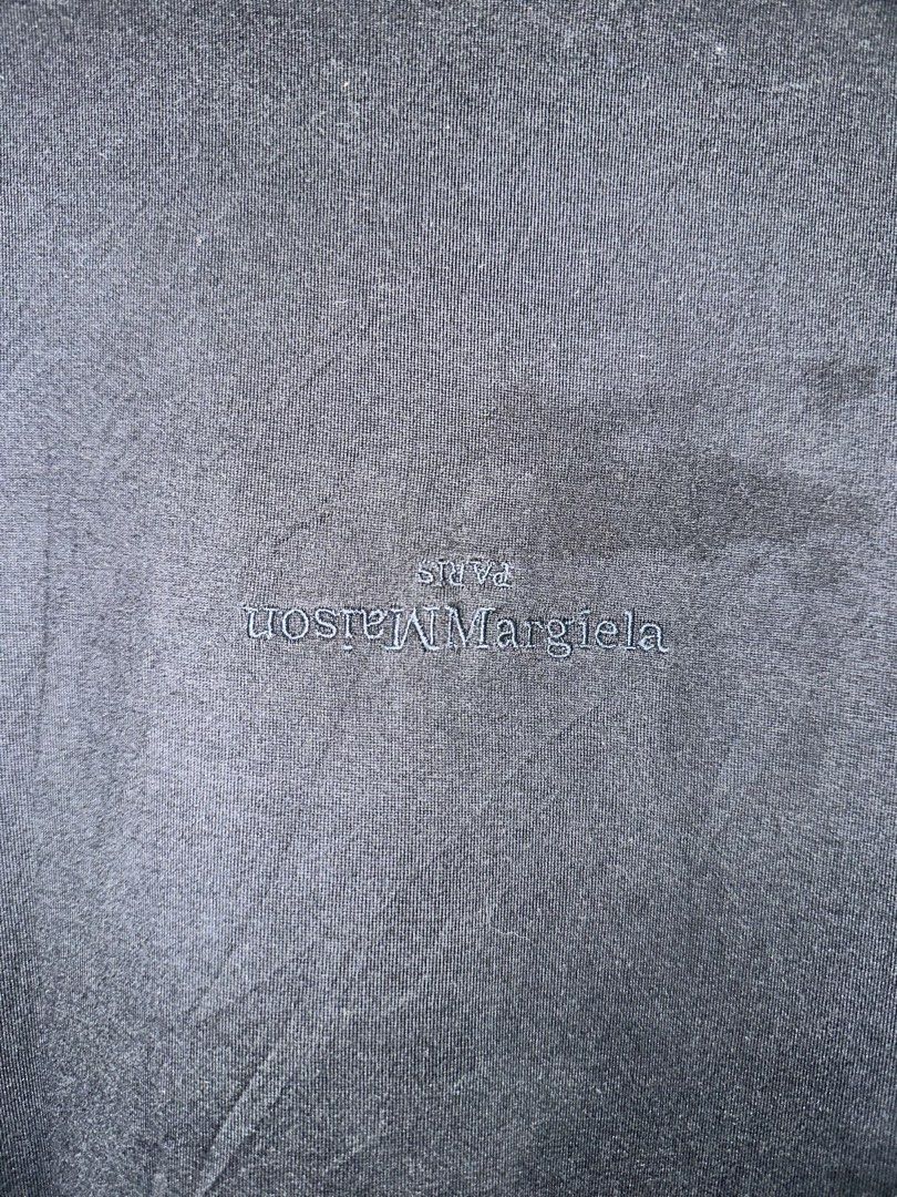 maison margiela (Category: Luxury Apparel) located in Digos. Submitted by ken18_hawk (Listing ID 1461155780, Image 3). Description: Maison Margiela 22x28 no issues good condition excellent condition color rate 9.5/10 dm to purchase.