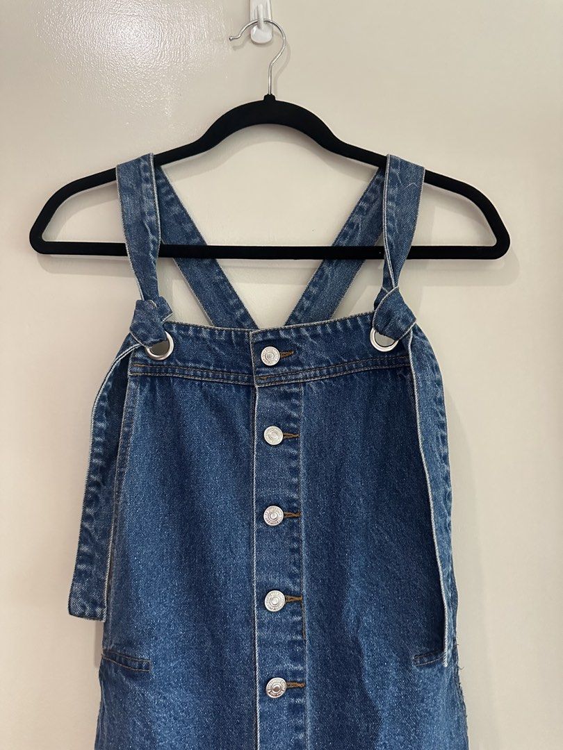 Mango Denim Dress Romper XS (Category: Rompers) located in San Juan City. Submitted by keep.it.clean (Listing ID 1461165585, Image 2). Description: helping tags: h&m, zara, bershka, cotton on, uniqlo .