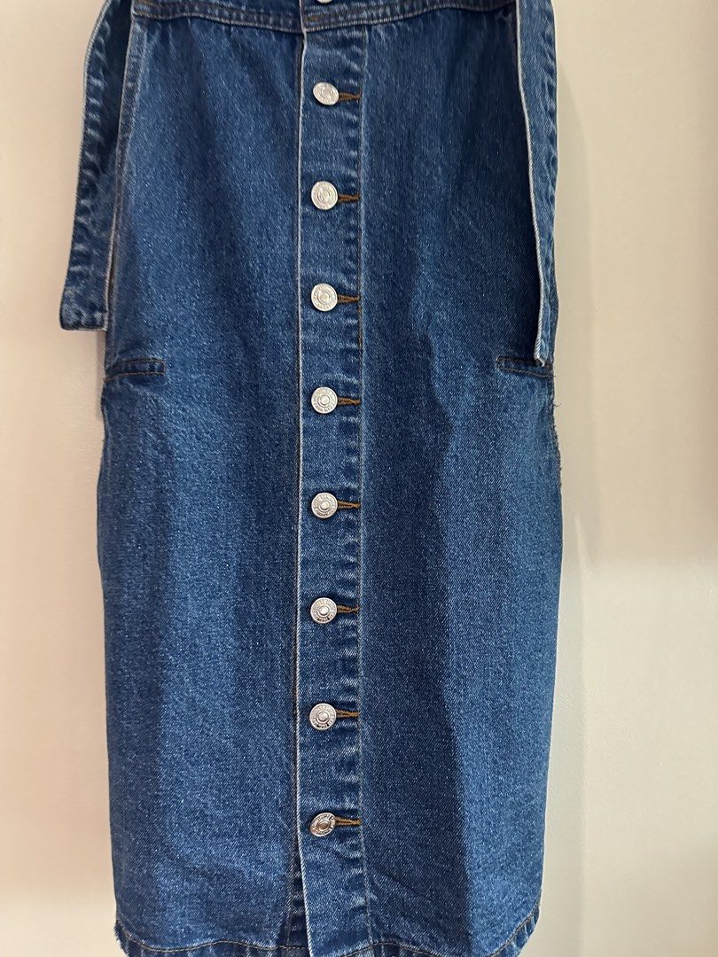 Mango Denim Dress Romper XS (Category: Rompers) located in San Juan City. Submitted by keep.it.clean (Listing ID 1461165585, Image 3). Description: helping tags: h&m, zara, bershka, cotton on, uniqlo .