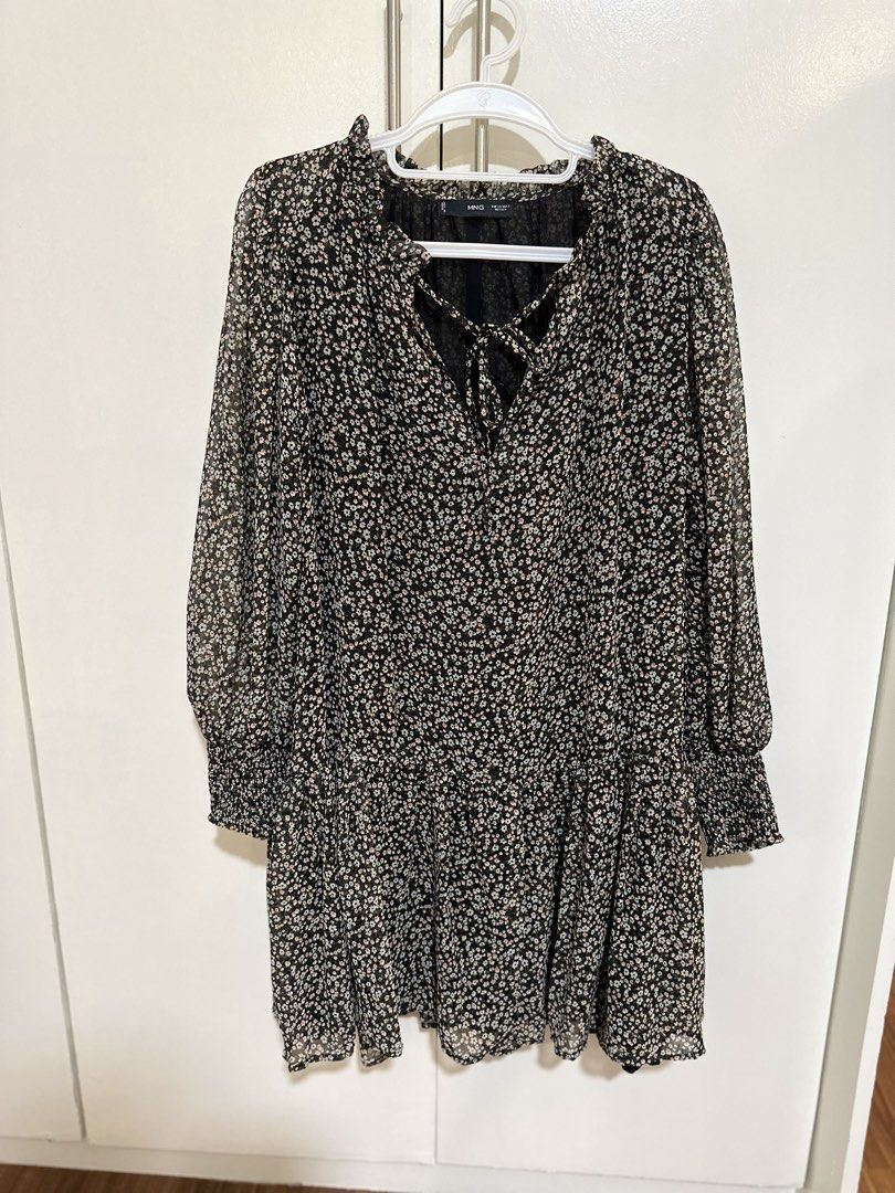 MANGO Dress (Category: Dresses) located in Mandaluyong City. Submitted by msi17 (Listing ID 1461183456, Image 1). Description: Size: XS but can fit until L body type.