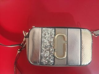 (Category: ) located in . Submitted by glengpascu18784 (Listing ID 1461266808, Image 1). Description: .
