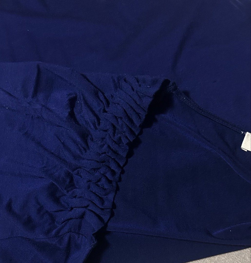 MARINA RINALDI (Category: Blouses) located in Davao. Submitted by sart0ria85 (Listing ID 1461254357, Image 3). Description: A dark blue blouse with pipes shoulders. 95% SILK 5%ELASTANE MADE IN ITALY 🇮🇹 XLARGE. Size 10-12. EXCELLENT CONDITION (93/100).