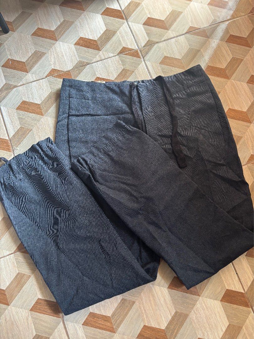 Marni Slack Pants (Category: Other Bottoms) located in Manila. Submitted by maurisio (Listing ID 1461192010, Image 3). Description: .