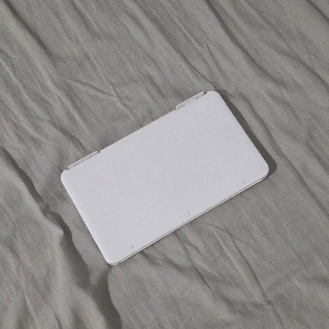 mask case in white (Category: Purses & Pouches) located in Las Pinas. Submitted by simpleasangel (Listing ID 1461268457, Image 2). Description: get this for free if you buy any of my item/s ~ shipping via j&t / lalamove only mode of payment: gcash / bdo.
