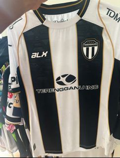 (Category: ) located in . Submitted by matchworn_lover (Listing ID 1461257881, Image 1). Description: .