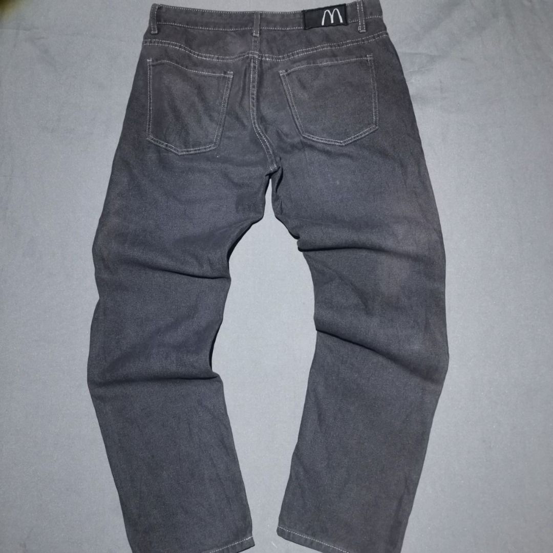 Vintage McDonald's Apparel Uniform Jeans (Category: Jeans) located in Imus. Submitted by remnnt (Listing ID 1461224968, Image 2). Description: Material: 70% Cotton, 29% Polyester, 1% Elastane Size: M Dimes: 32x39.5 Condition: 9/10 Issue: Visible Bleach stains.