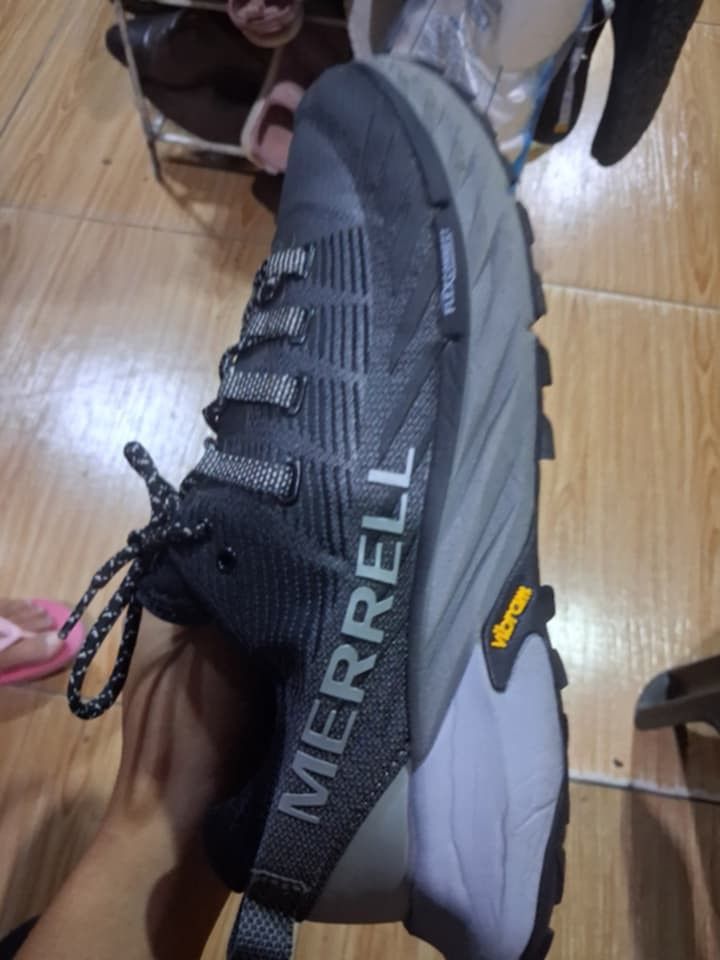 Merell Agility peak 4 (Category: Boots) located in Koronadal. Submitted by glads08089 (Listing ID 1461277164, Image 3). Description: merell Agility size 42.