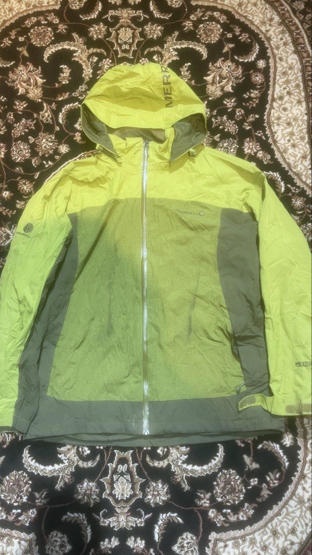 Merrell Jacket Gorpcore (Category: Coats, Jackets and Outerwear) located in Tanjong Malim. Submitted by syzstem (Listing ID 1461171444, Image 2). Description: good condition gorpcore 23/27 negotiable.