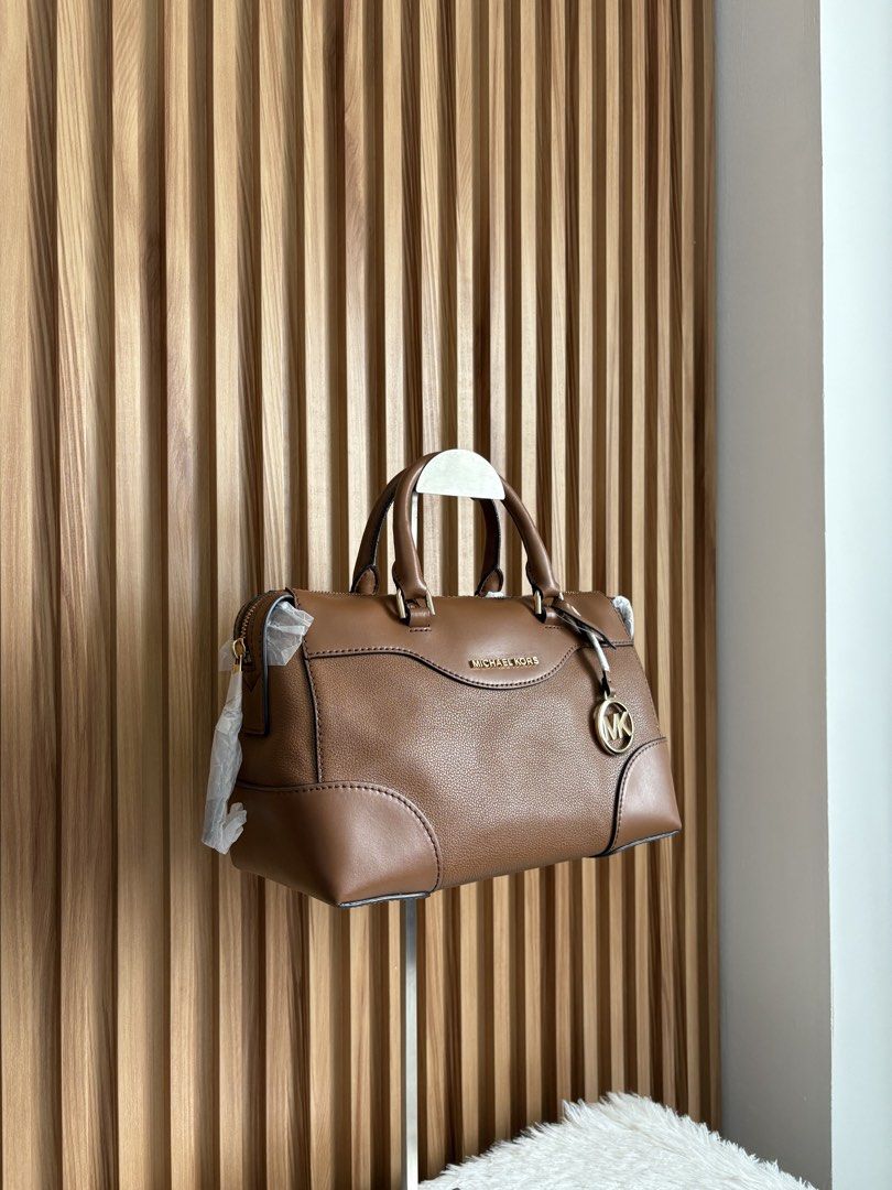 MICHAEL KORS MAYA SATCHEL WITH STRAP IN BROWN (Category: Shoulder Bags) located in Imus. Submitted by dumpitlikeaqueen (Listing ID 1461143874, Image 2). Description: • With tag, care card & dust bag • Open for layaway • Instagram Shop: @dumpitlikeaqueen.