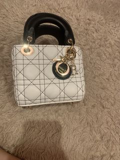 (Category: ) located in . Submitted by 80bagsph.cemene08 (Listing ID 1461194523, Image 1). Description: .