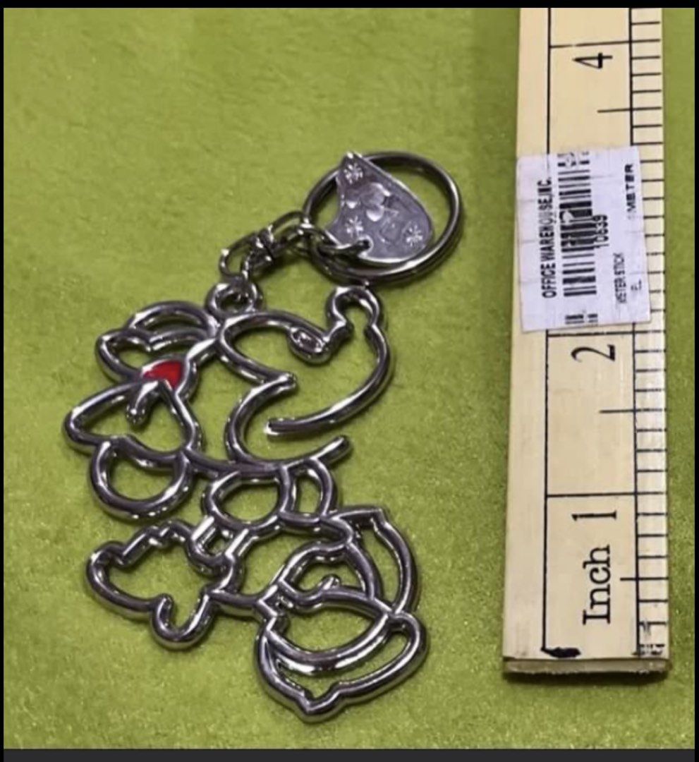 Minnie Mouse bag charm #3 (Category: Character Goods) located in Paranaque City. Submitted by bonsaiart (Listing ID 1461278681, Image 2). Description: Pre owned Good condition 100+sf Payment via GCASH or paymaya No to meetup No to cop / cod Shipping via j&t only No breaking of set or bundle.