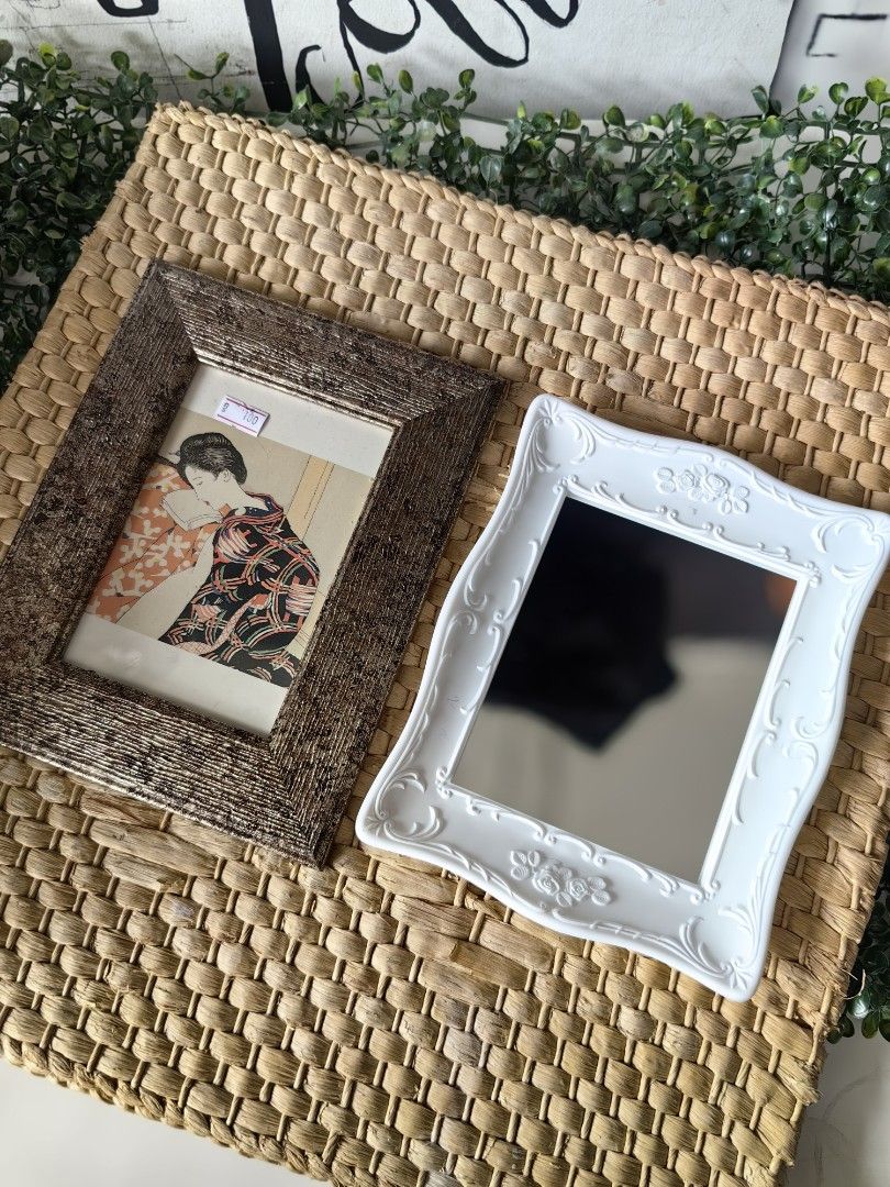 Mirror frame take all (Category: Frames & Pictures) located in Calamba. Submitted by princesspauliney. (Listing ID 1461131179, Image 1). Description: 250 take all Shoppee check out Jnt direct courier Lalamove pick up Calamba laguna GCASH payment First to pay basis.