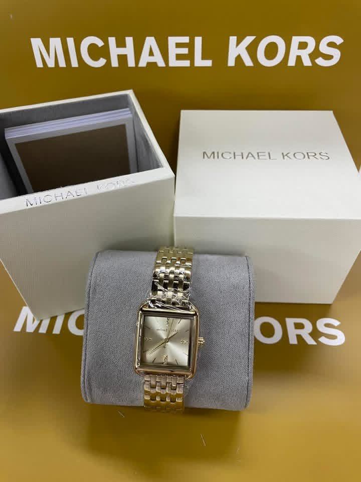 MK Watch for Women (Category: Women's Watches) located in Manila. Submitted by itsaerabella (Listing ID 1461284387, Image 3). Description: MK Watch High End Quality/Premium Copy Comes with Box and Paperbag. Lalamove and J&T only MOP: Gcash/BDO.