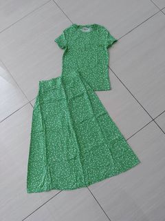 (Category: ) located in . Submitted by fashion.empire (Listing ID 1461148916, Image 1). Description: .