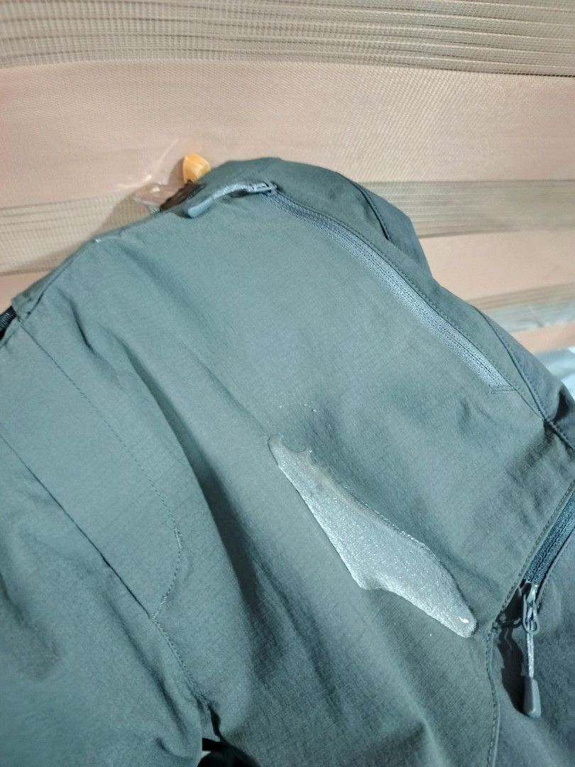 Montbell Belted Hiking Pants (Category: Activewear) located in Cabuyao City. Submitted by dthrifts (Listing ID 1461287343, Image 2). Description: 26-30 W 36 L Authentic Waterproof Excellent Condition.