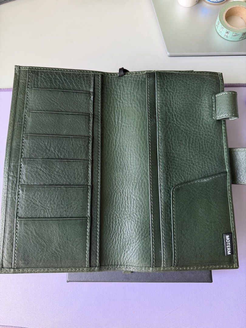 Moterm planner (weeks) cover (Category: Other Stationery & Craft) located in Quezon City. Submitted by iamafairy (Listing ID 1461321878, Image 2). Description: Barely used Color is khaki green.