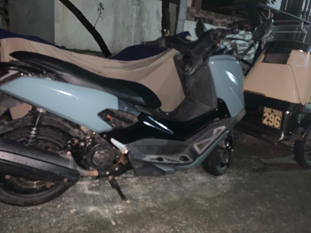 Motorstar Easyride 150N RUSH NEGO NEGO (Category: Other Motorcycles Parts and Accessories) located in Caloocan City. Submitted by pure.supremo1101 (Listing ID 1461124857, Image 2). Description: nego sa mabilos at hindi maarteng bobo kausap XEROX ORCR w/ Original Plate (Lost original orcr) For parts out (not running currently) Last working: Last week biglang ayaw mag start (push & kick) After 3 days, wala na lumalabas sa digital panel gauge niya..